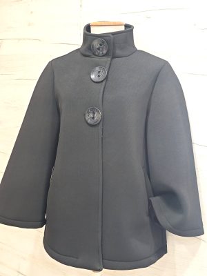 chaqueta elegant line botones negra
