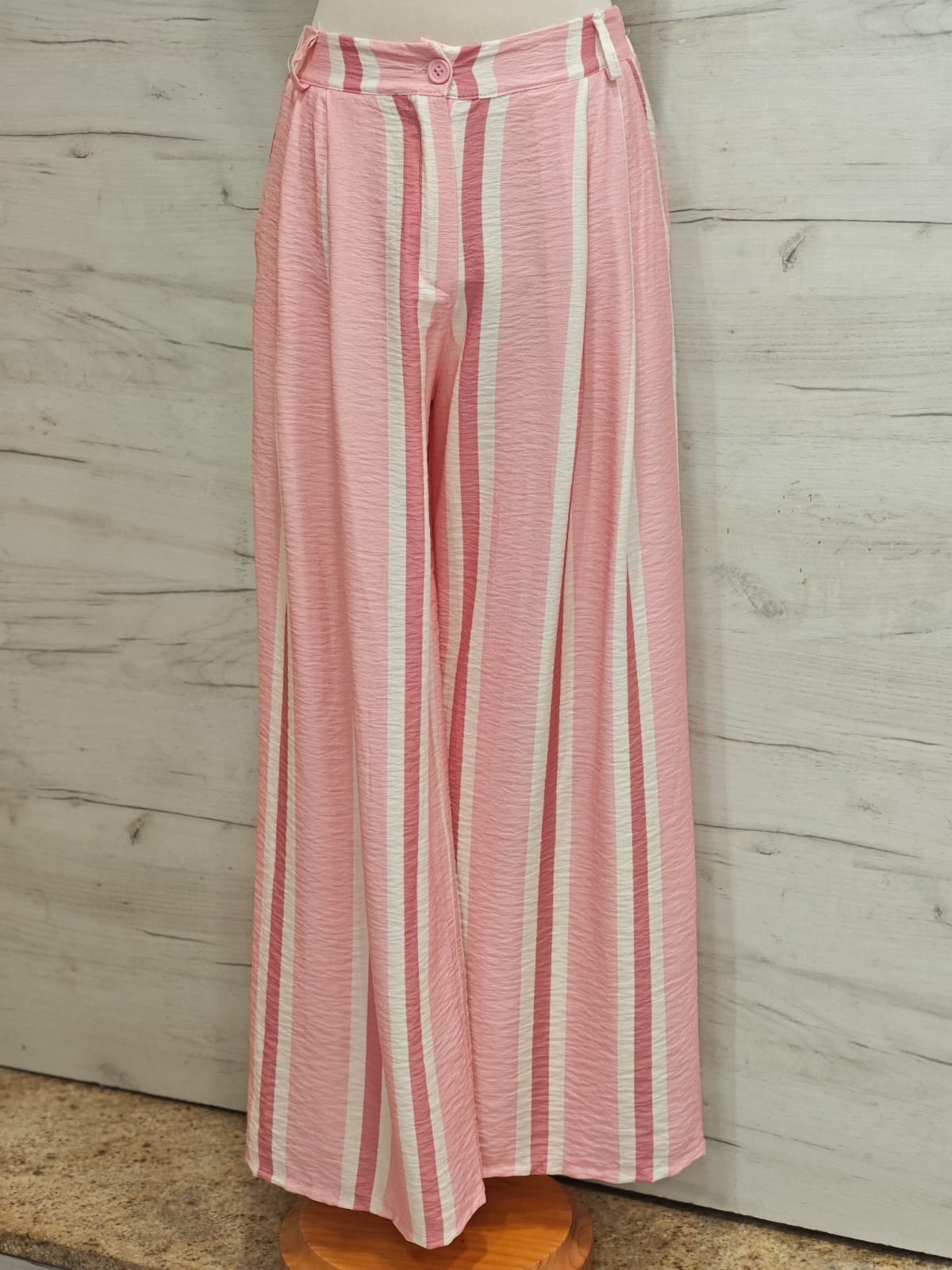 Pantalón ancho rayas rosa
