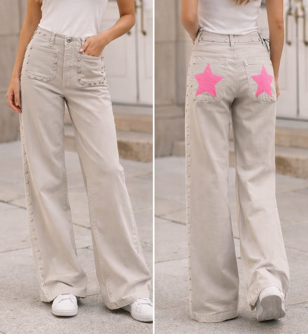 Vaquero beige tachuelas y estrellas