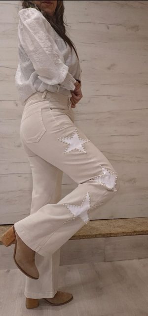 Vaquero beige estrella blanca perlas