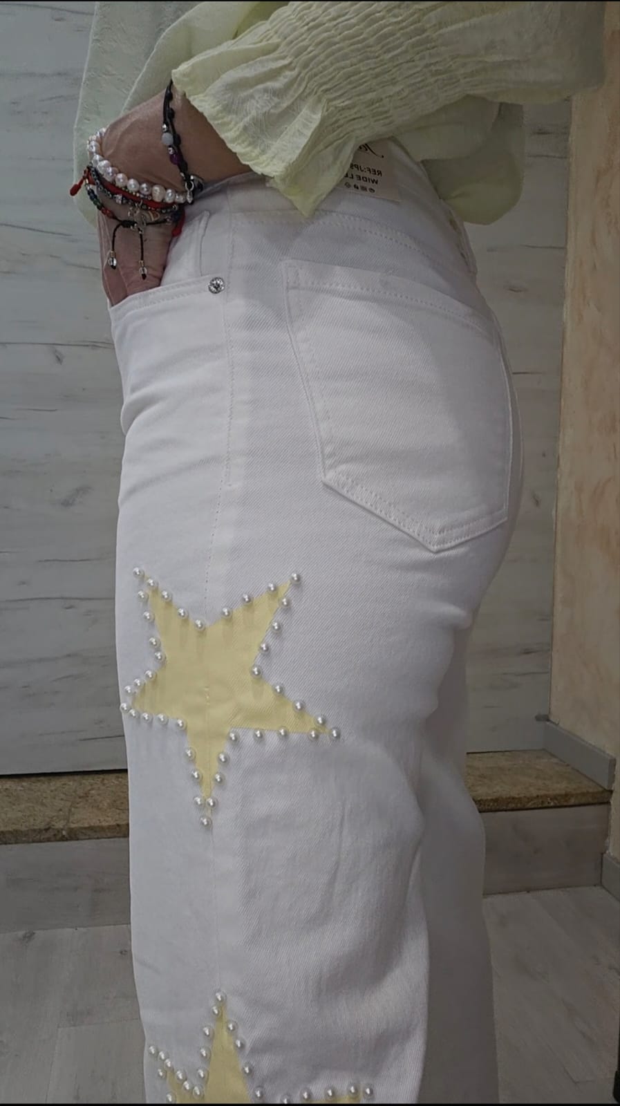 Vaquero blanco estrella amarilla perlas - Imagen 3